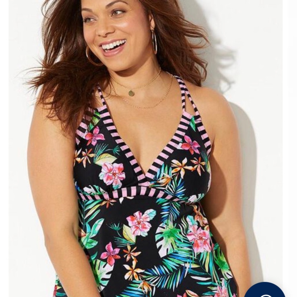Loop strap tankini top